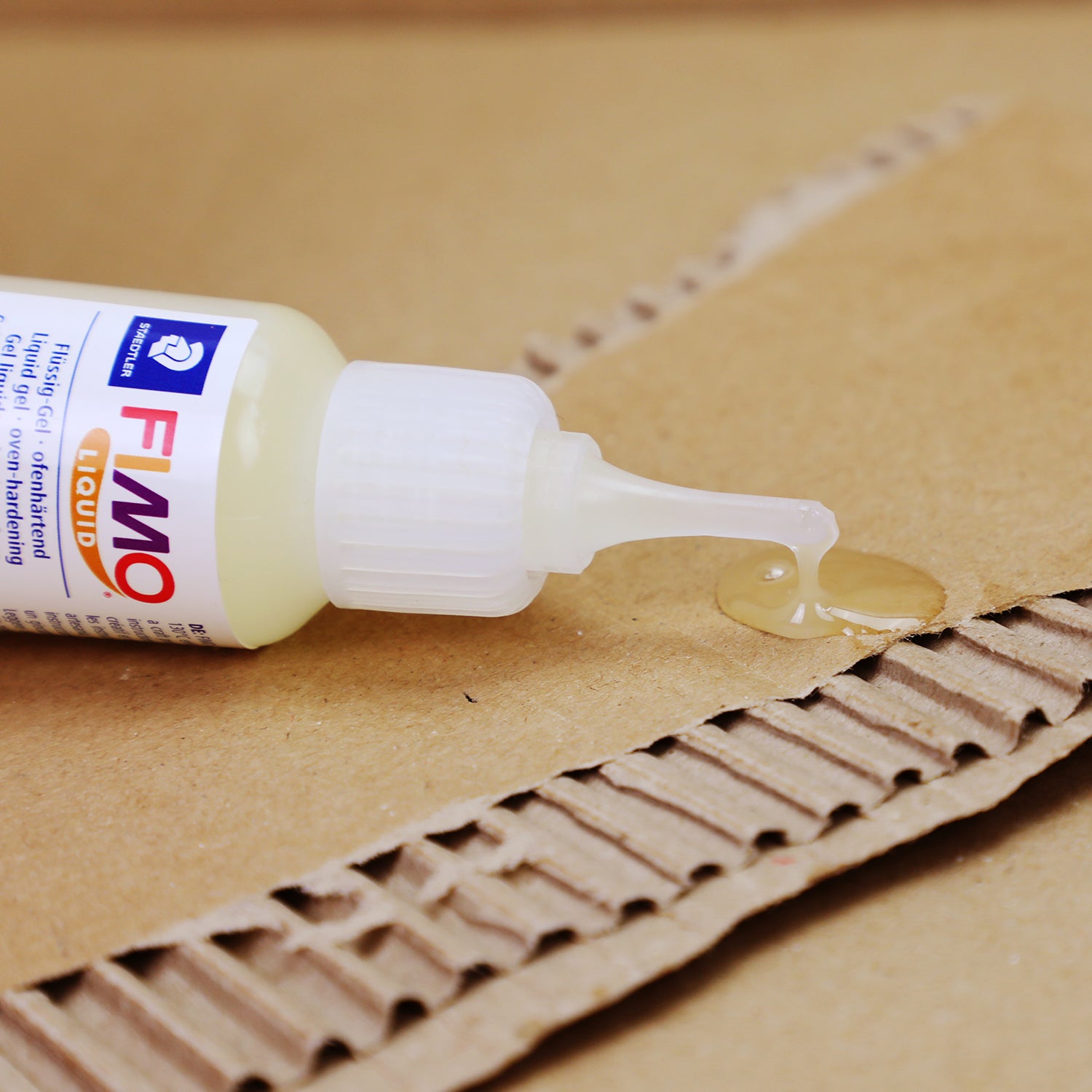 FIMO Liquid Gel 50 ml / 1,69 fl oz - ClayClaim